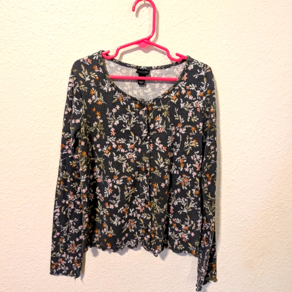 Girls 7/8 Art Class Top